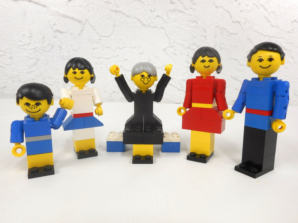 Vintage 1970's Lego Family Playset #200, Complete, Articulated, Boy, Girl, Man, Woman, Grandmother on a Bench