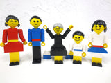Vintage 1970's Lego Homemaker Family Playset #200, Complete, Articulated, Boy, Girl, Man, Woman, Grandmother on a Bench